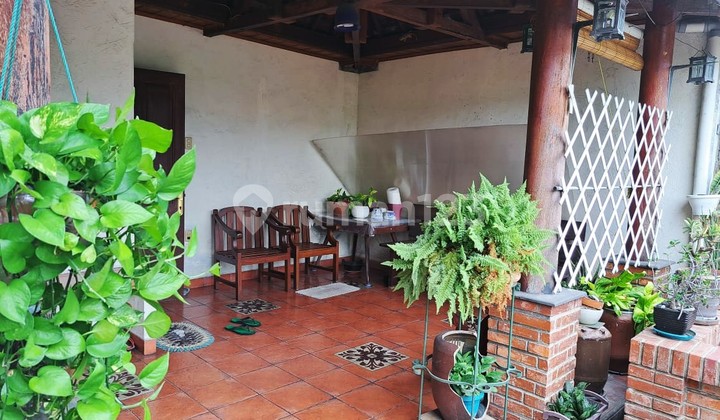 Lake Asri Sunter House 12x18 with Rooftop, Garden, High Ceiling, Semi-Furnished 2