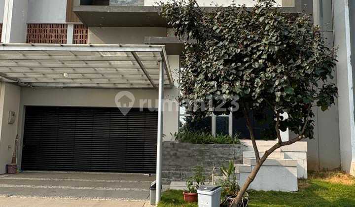 Brand New Beach House Villa Bukit PIK 2 12x30 3+1KT Ready to Occupy Brand New Beach House Villa Bukit PIK 2 12x30 3+1KT Ready to Occupy