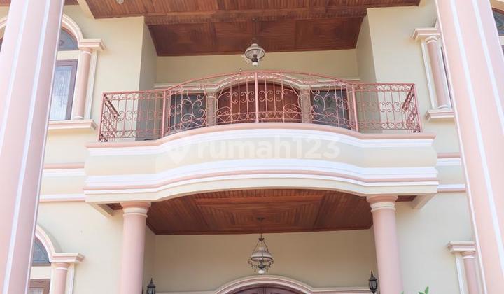 Rumah Mewah & Luas 2 Lantai 2