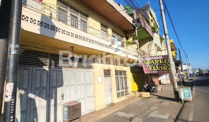 Vintage Home on Sungguminasa Main Road 2