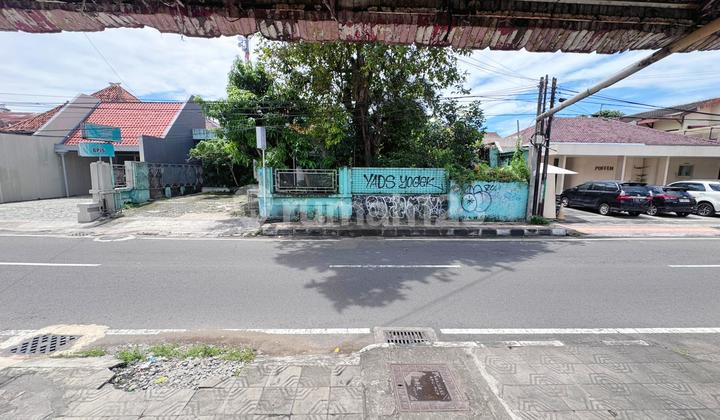 Old Building Land Calculation on Yogyakarta Main Road