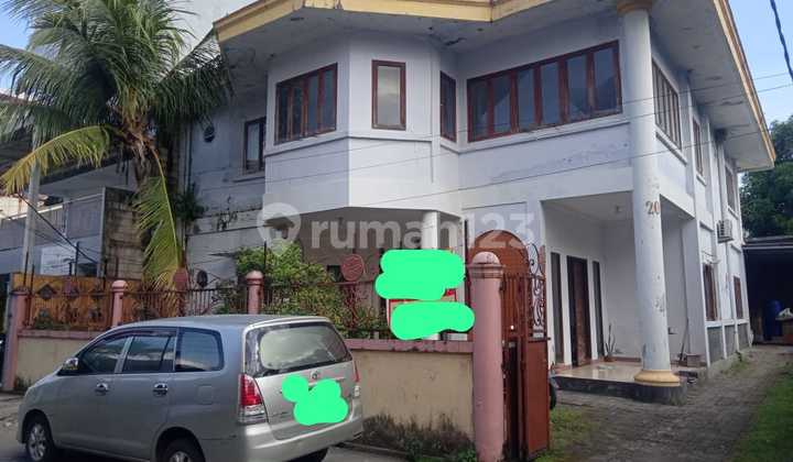 Rumah 2 Lantai Di Daerah Cendrawasih