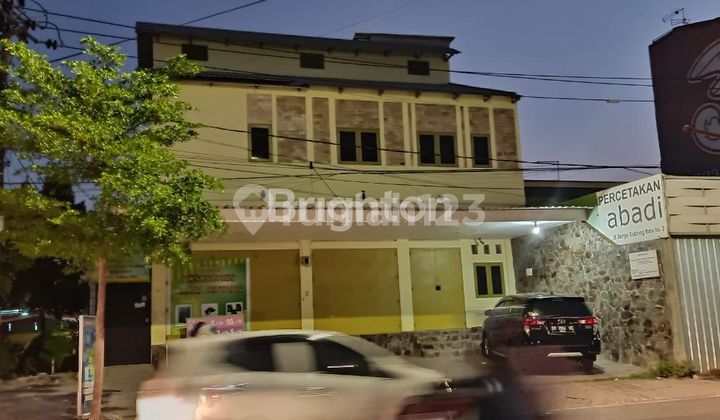 Ruko Strategis di tengah Kota Ruko Strategis di tengah Kota