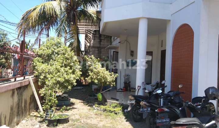 Rumah 2 Lantai Di Daerah Cendrawasih 2