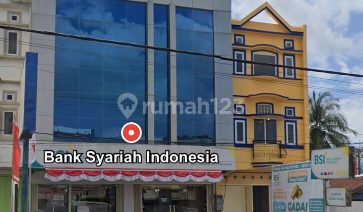 3-Storey Terraced Shophouse in Kendari 2