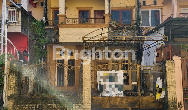 Two-Storey House on Raya Pendidikan Street 1
