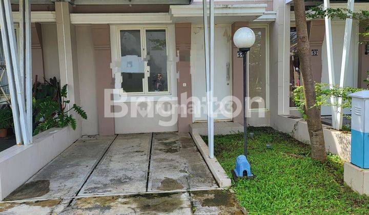 Rumah Nyaman di Rosemary 2