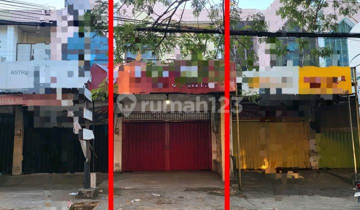 Long Shophouse on Todopoli Raya