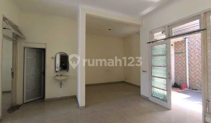 Dijual Rumah di Babatan Pratama, Wiyung, Surabaya Barat