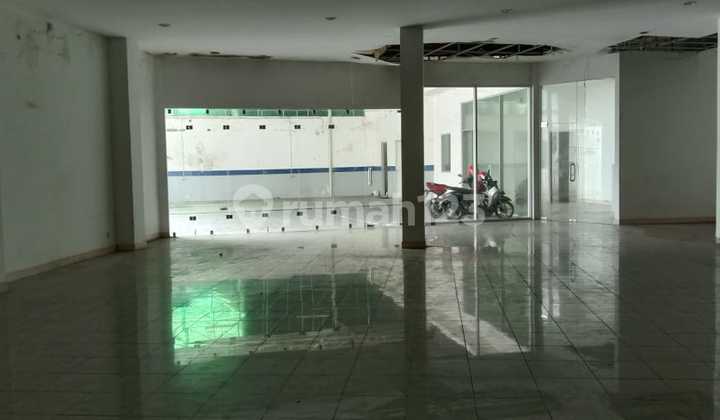 Disewakan Bangunan 2 Lantai di Jalan Raya Mayjend Sungkono, dekat HR Muhammad, Diponegoro, Surabaya Barat