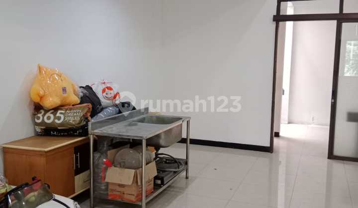 For Sale Move-In Ready House in International Village, Citraland Utama, Near Wiyung Menganti, Gwalk, Pakuwon, West Surabaya 2