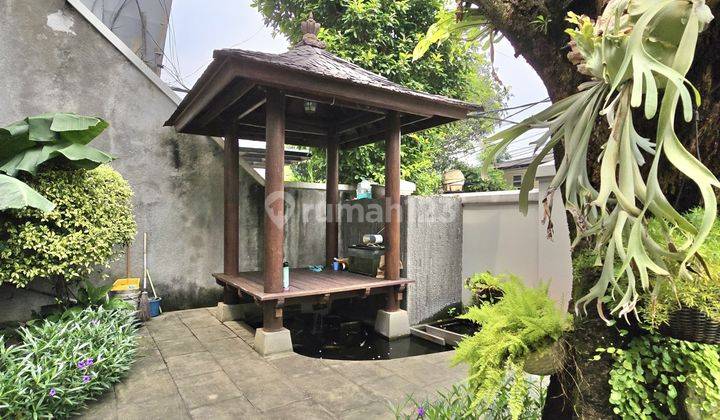 Dijual Rumah Mewah Bagus 2 Lantai Dengan Furnish, SHM di Kebayoran Baru 2