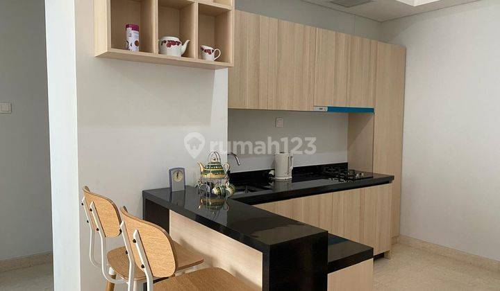 Disewakan Apartement 2 BR di Southgate Residence Kondisi Bagus Dengan Furnished 2