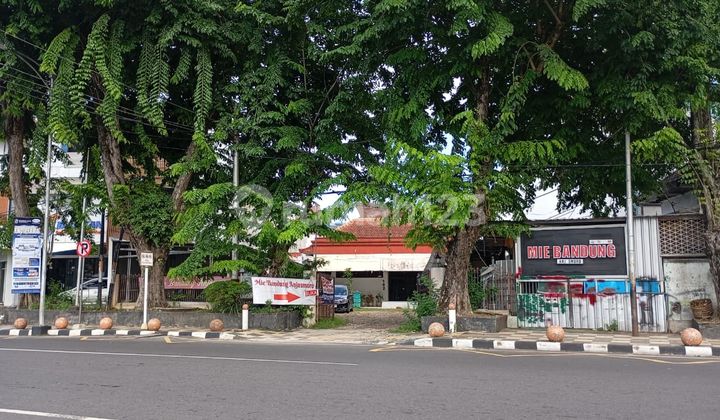 Rumah Luas Tengah Kota di Jalan Imam Bonjol Dekat Udinus Cocok untuk Hotel 1