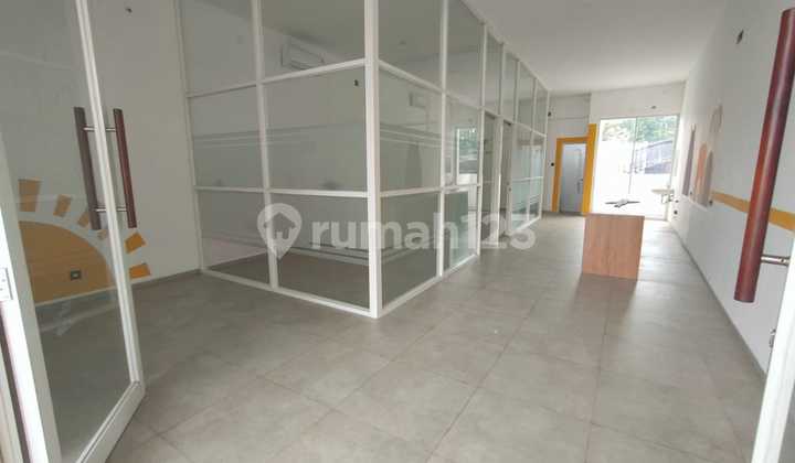 Ruko Siap Pakai Tengah Kota Belakang Mall Tentrem Free Sekat 1