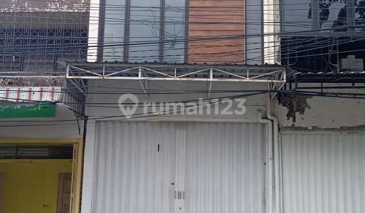 2-Story Shop House Ready to Use Strategic Location in the Heart of the City's Shopping Center 1