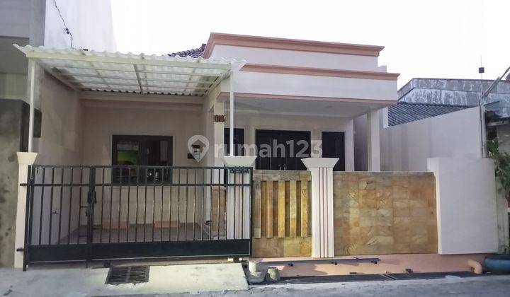 Rumah Sewa Bagus Tengah Kota Siap Huni Full Perabot 1