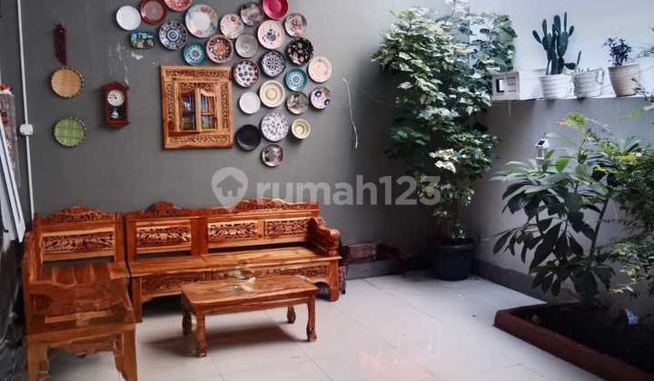 Ready-to-Live House with Mezzanine near Airport and International School 2