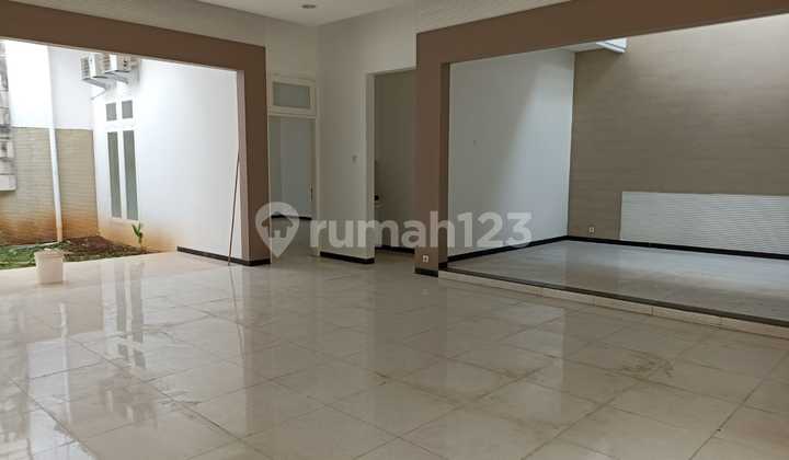 3 Bedroom House Ready to Occupied in the City Center Near Public and Private Schools 2