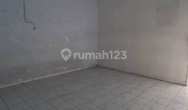 Ready-to-Use Business Space in South Semarang 2