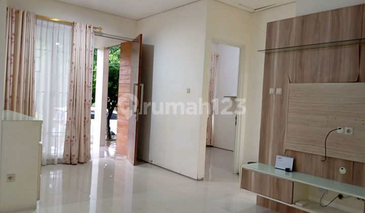 Rumah Dijual Bawah Harga Pasar Di Perumahan Elite Bsb City Cluster Ivy Park Dekat Danau Bsb 2