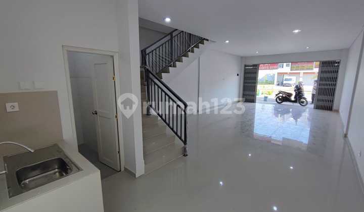 Ruko Baru Siap Pakai Posisi Hook Lokasi Strategis Dalam Perumahan 2