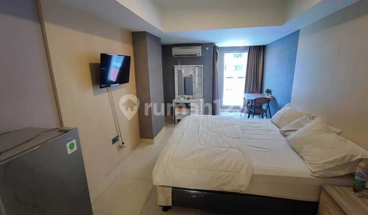 Hot Deal Exclusive Apartment on Main Road Near Tugu Muda