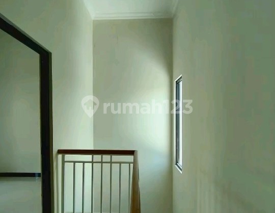 New 2-Storey House Ready to Occupy in Pedurungan, East Semarang 2