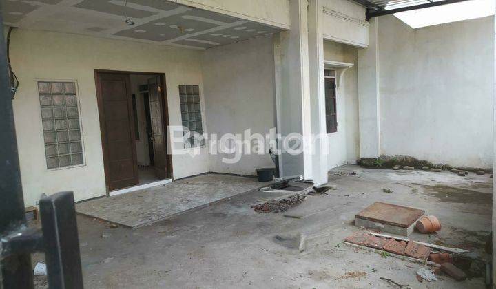 RUMAH KOS DI TENGGILIS UTARA LOKASI STRATEGIS 2