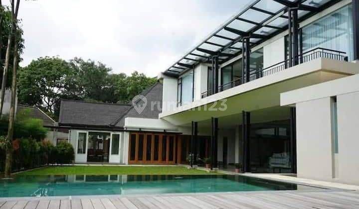 Rumah Heritage Modern Di Sayap Dago Bandung  1