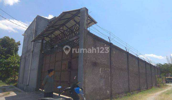 Dijual Rumah Mewah Tanah Luas Mojosongo Solo 1