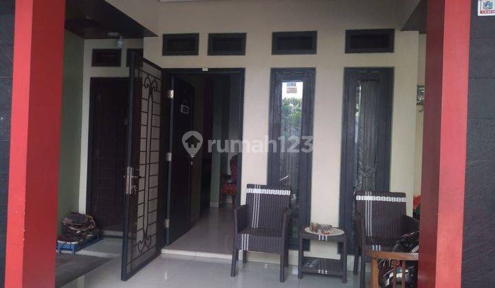 Dijual Rumah Bagus Luas 160m² Carport Srengseng Sawah Jagakarsa 2