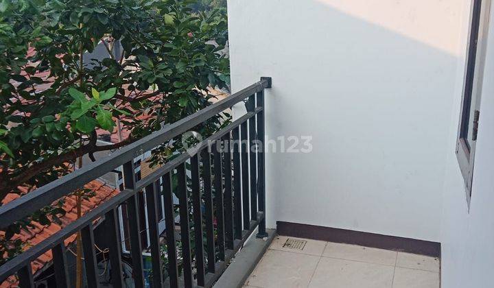 Dijual Rumah 2 Lantai Akses Motor Tanjung Barat Dkt Kemana-Mana 2