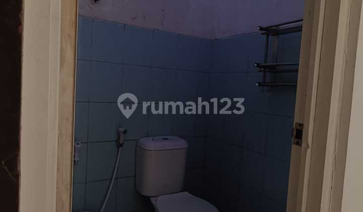 Rumah Nyaman di Dalam Perumahan dengan Akses Depan Jalan 2 Mobil di Daerah Condet Jakarta Timur 2