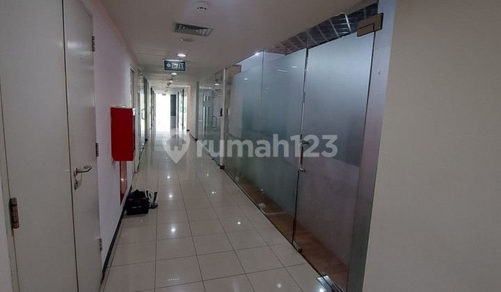 Strategic Office Space on the 1st Floor of Cervino Apartment, Tebet, South Jakarta, DKI Jakarta Strategic Office Space on the 1st Floor of Cervino Apartment, Tebet, South Jakarta, DKI Jakarta