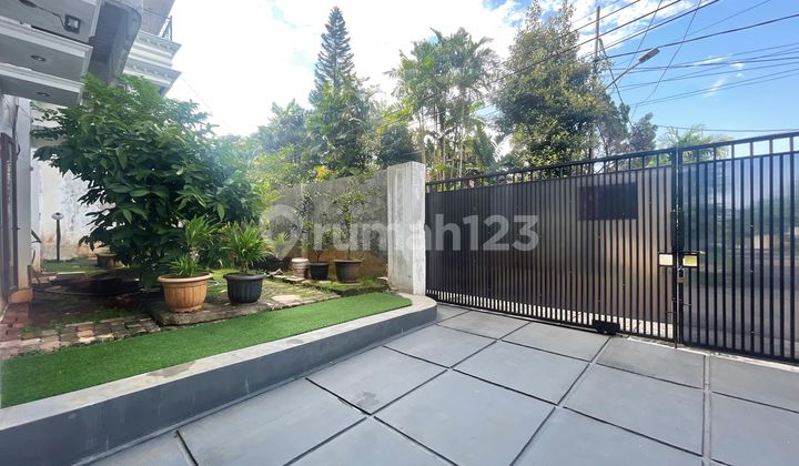 Rumah 3 Lantai Hitung Tanah di Daerah Veteran Jakarta Selatan 2