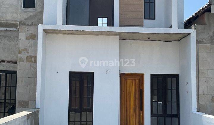  Rumah 2 Lantai Modern Harga Terjangkau  1