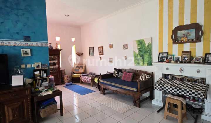 Rumah bersih dan terawat,lokasi paling sejuk nih di Bukit Pakar Timur bandung 1