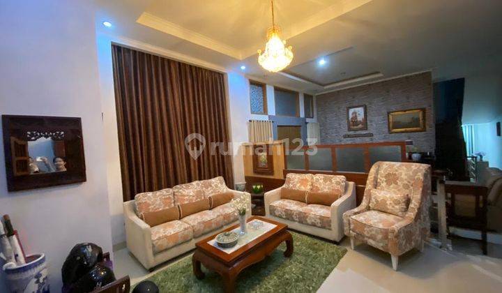 Rumah dalam komplek,super mewah parah di Setabudi Terrace bandung 1