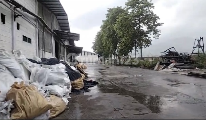 Disewakan 3 Gudang Cicalengka Kab Bandung Ex Pabrik Tekstil  2