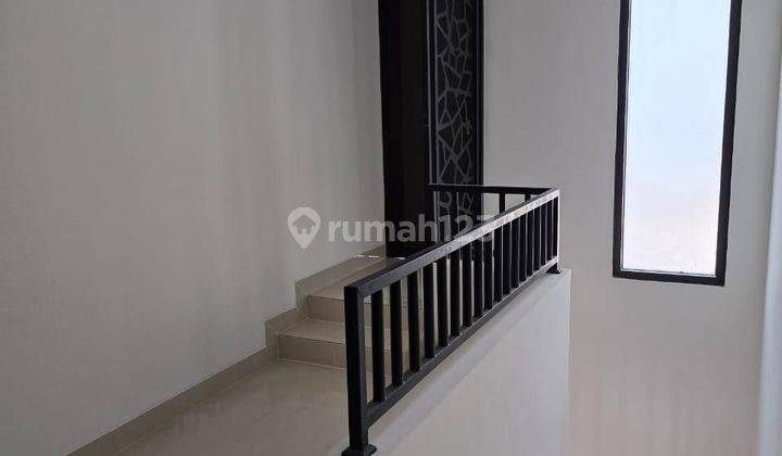 Dijual Rumah Cantik 2 Lantai Di Taman Ubud Permata Timur Rapi Full Renovasi 2