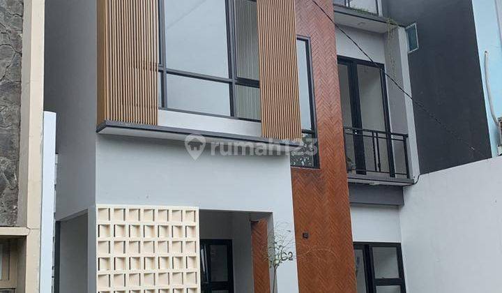 DIJUAL RUMAH SIAP HUNI DI JAGAKARSA JAKSEL 1