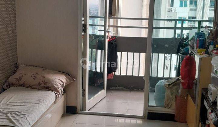 ruang keluarga dijual cepat unit apartment sky