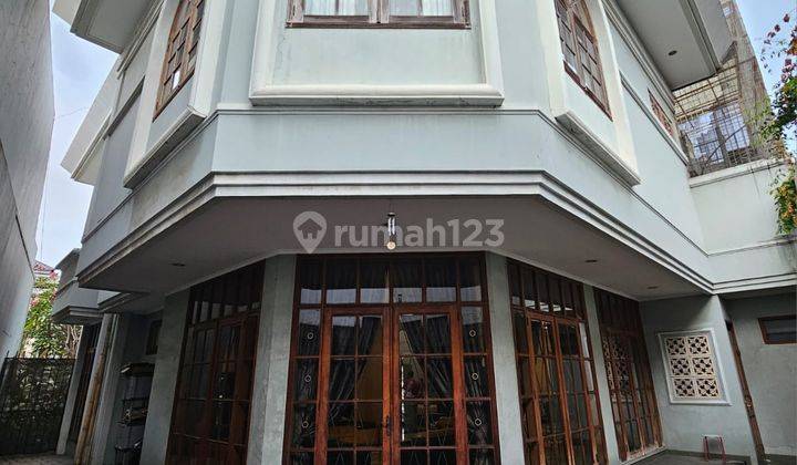 Di Jual Rumah Di Taman Kedoya Baru Jakarta Barat Shm Furnished  1