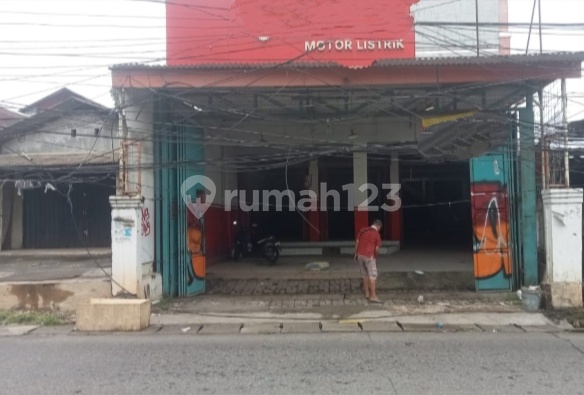 Strategic Shop House for Rent in Bantar Gebang 2