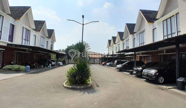 Rumah 2 Lantai Ready Stock Dekat Tol Cibubur 2