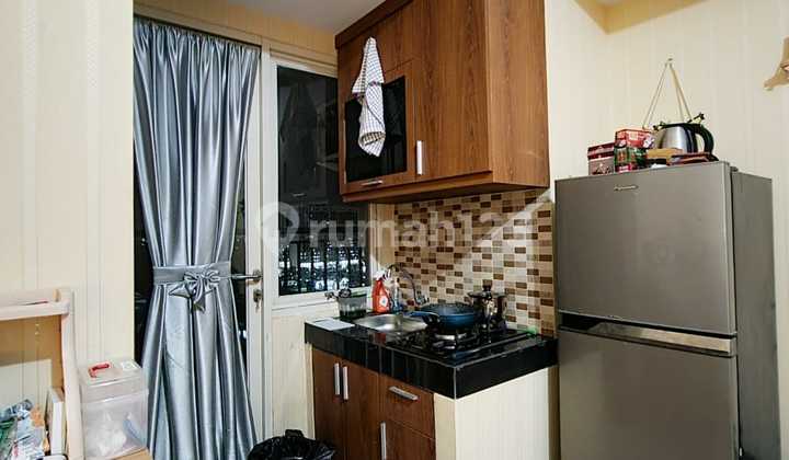 Dijual Ceparumah 2 Lantai di Jl. Anggrek 2 Lokasi Strategis Dijual Ceparumah 2 Lantai di Jl. Anggrek 2 Lokasi Strategis