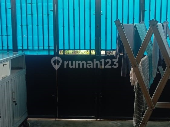 For Sale 3.5 Story Shop House on Jl. Gunung Sahari II, Negotiable 2