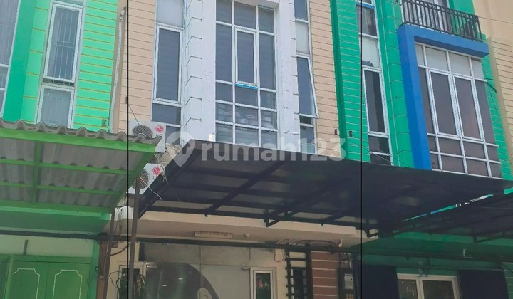 3-Story Shop House in City Resort Cengkareng Housing Complex