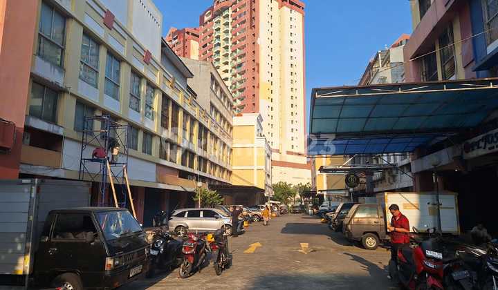 Ruko Mega Grosir Cempaka Mas, Sumur Batu Ruko Mega Grosir Cempaka Mas, Sumur Batu